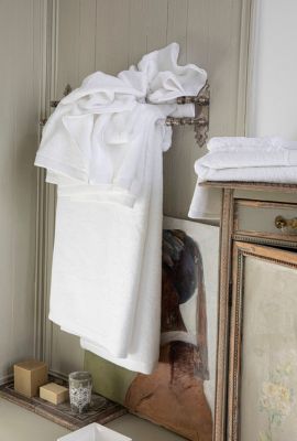 Bath linen