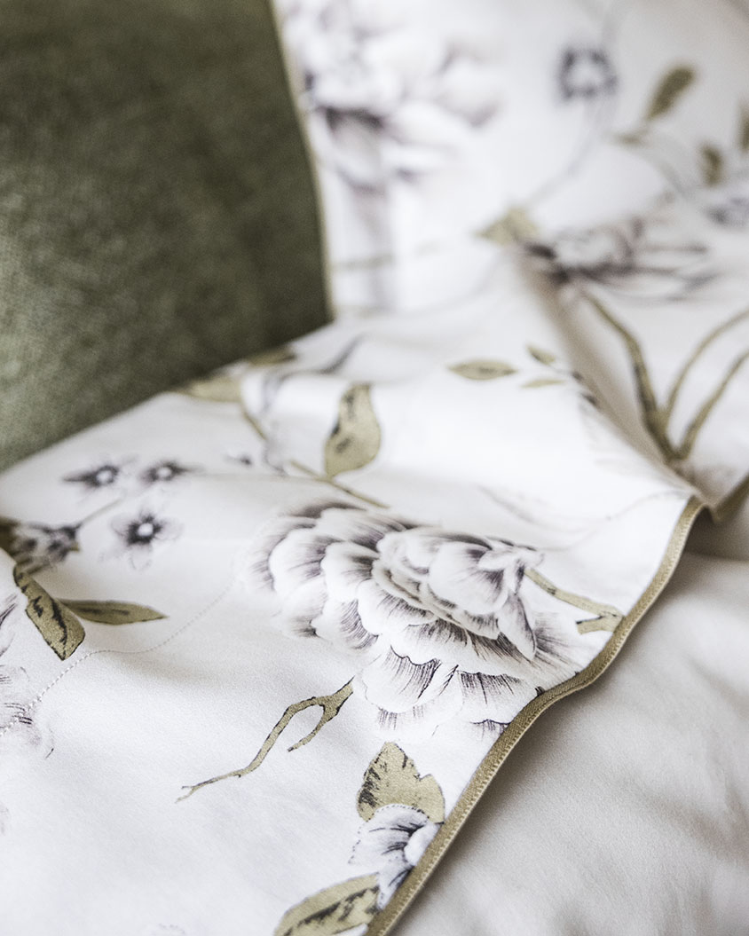 Organic cotton sateen bed linen